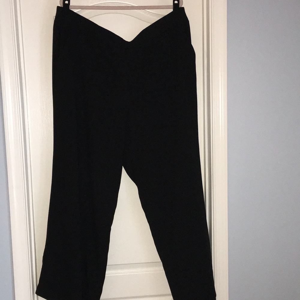 Wide leg pull on slacks